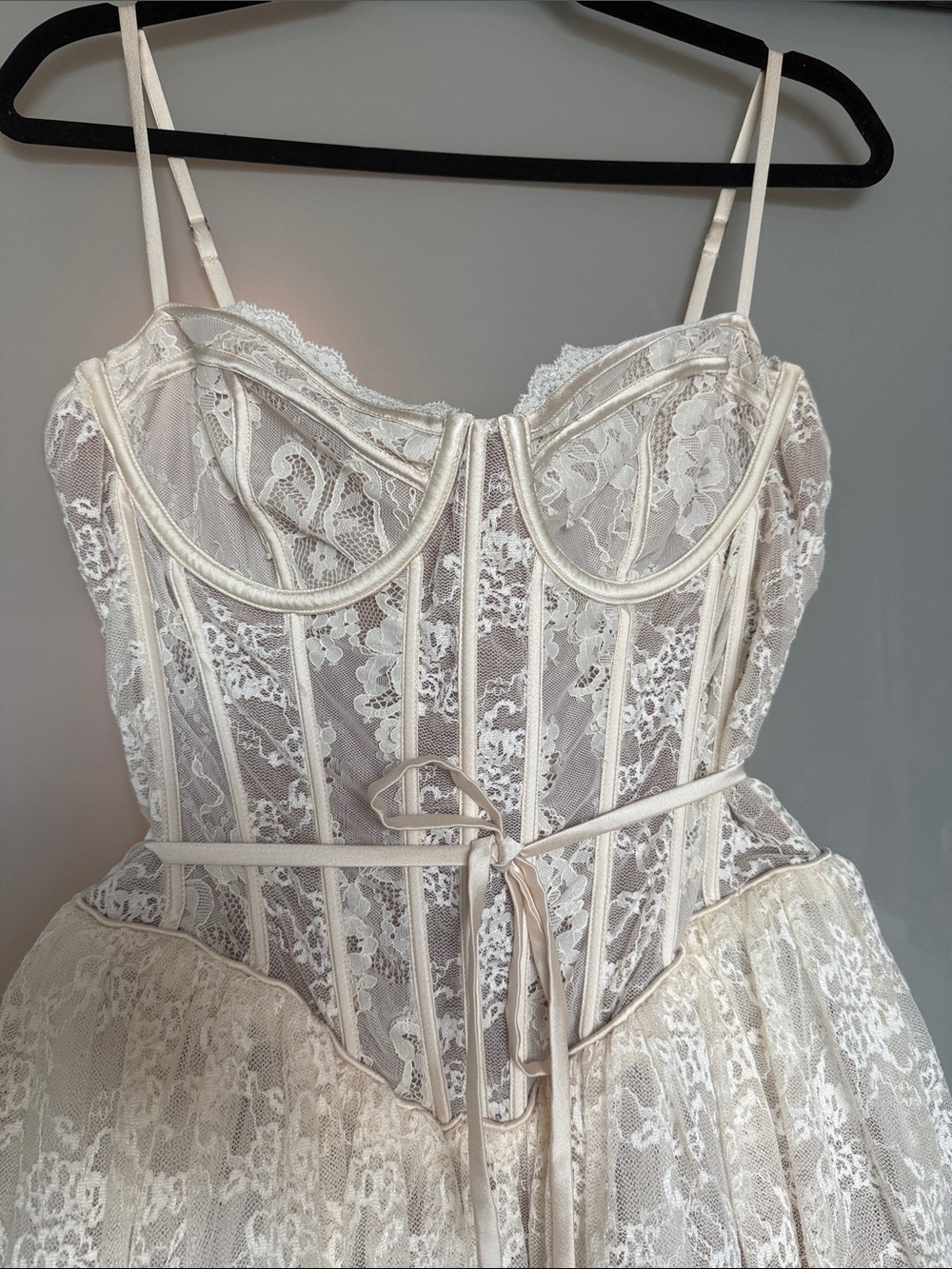 House of CB- Cream Lace Corset Mini Dress - Picture 5 of 11